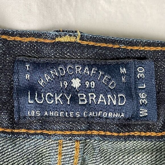 Lucky Brand Dark Wash 221 Original Straight Jeans - Mens W36 L30 - Picture 6 of 12